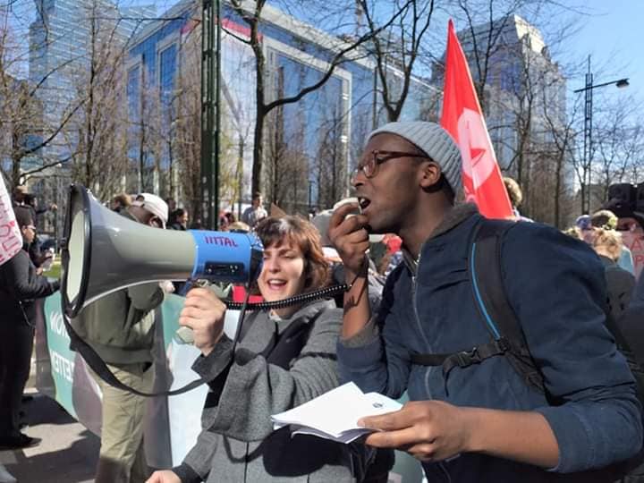 Plus de 300 jeunes s’insurgent : “Nous sommes la génération Covid et le monde qui nous apparaît comme avenir nous rend malades”